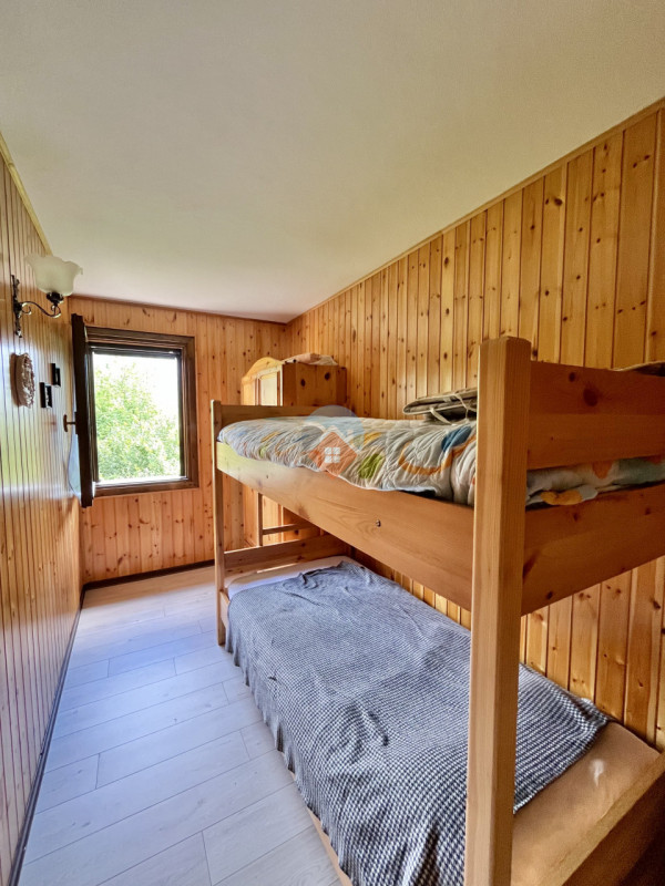 Foto appartamento in vendita a Vallarsa (Trento)