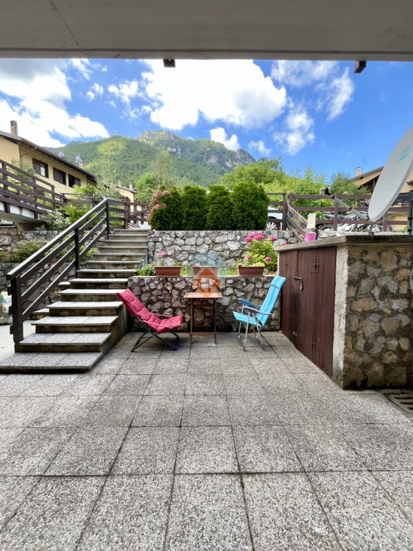 Foto appartamento in vendita a Vallarsa (Trento)