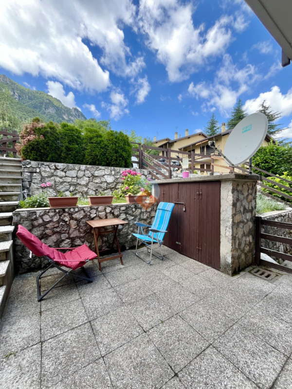 Foto appartamento in vendita a Vallarsa (Trento)