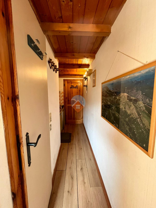 Foto appartamento in vendita a Brentonico (Trento)