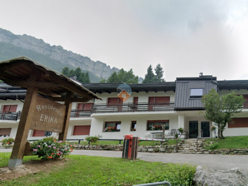 Foto appartamento in vendita a Brentonico (Trento)