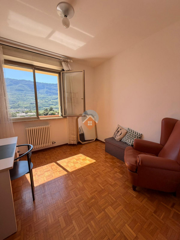 Foto appartamento in vendita a Rovereto (Trento)