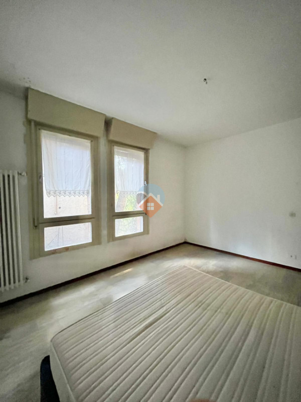 Foto appartamento in vendita a Rovereto (Trento)