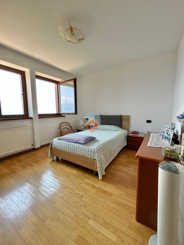 Foto villetta a schiera in vendita a Villa Lagarina (Trento)