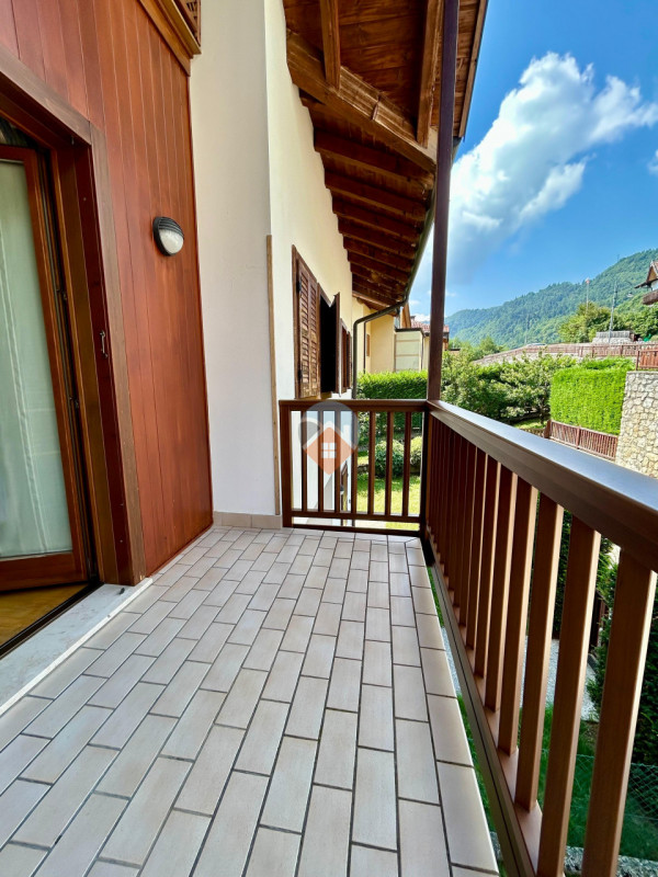Foto villetta a schiera in vendita a Villa Lagarina (Trento)