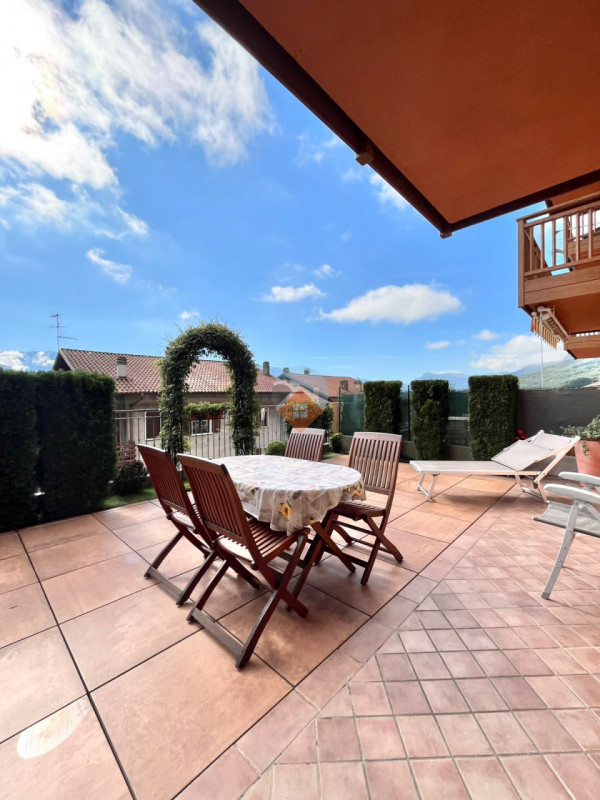 Foto villetta a schiera in vendita a Villa Lagarina (Trento)
