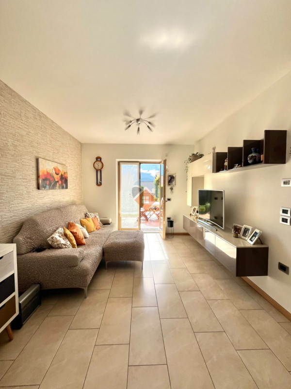 Foto villetta a schiera in vendita a Villa Lagarina (Trento)