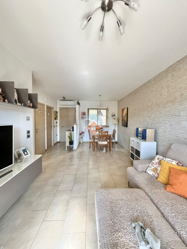 Foto villetta a schiera in vendita a Villa Lagarina (Trento)