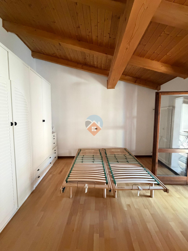 Foto appartamento in vendita a Mori (Trento)