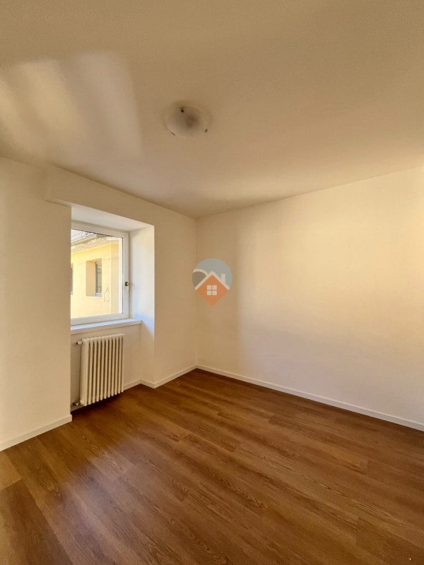 Foto appartamento in vendita a Mori (Trento)