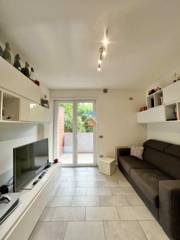 Foto appartamento in vendita a Rovereto (Trento)
