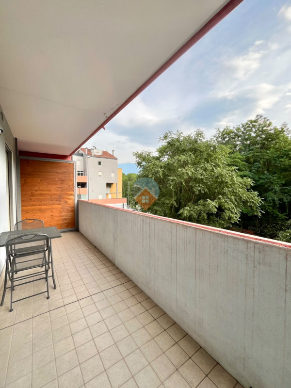 Foto appartamento in vendita a Rovereto (Trento)