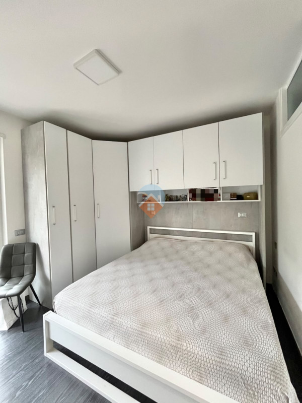 Foto appartamento in vendita a Rovereto (Trento)