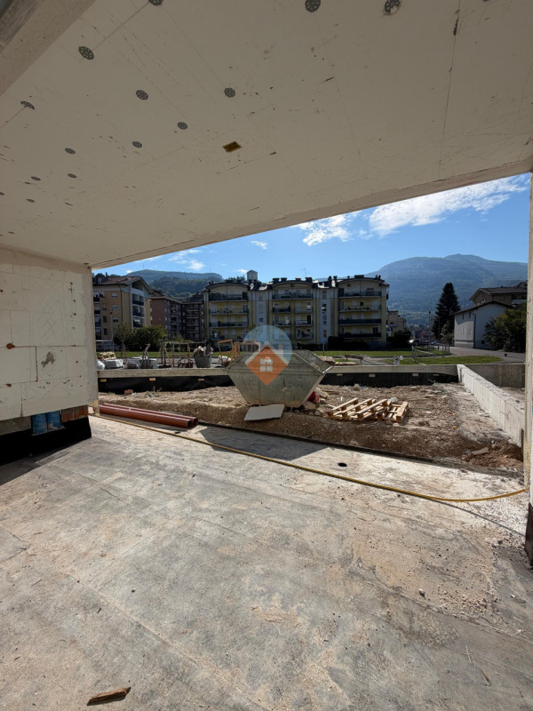 Foto appartamento in vendita a Rovereto (Trento)