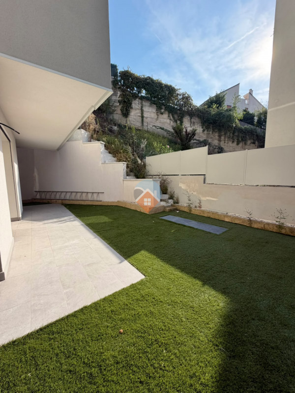 Foto appartamento in vendita a Rovereto (Trento)