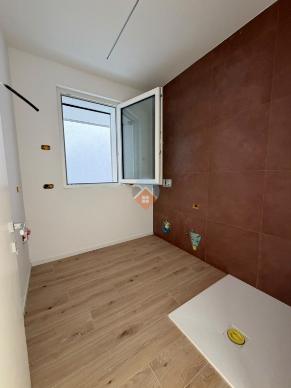 Foto appartamento in vendita a Rovereto (Trento)