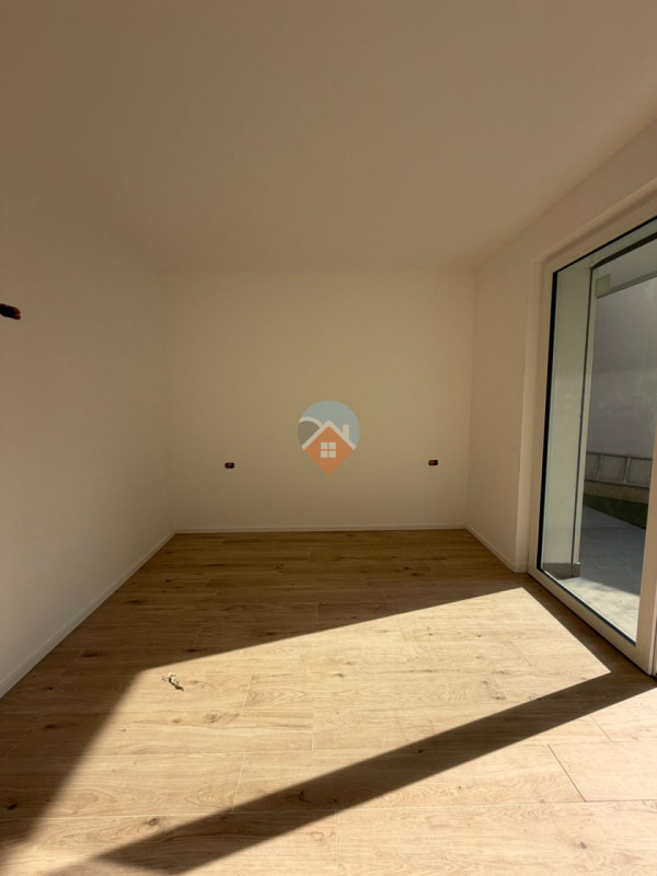 Foto appartamento in vendita a Rovereto (Trento)