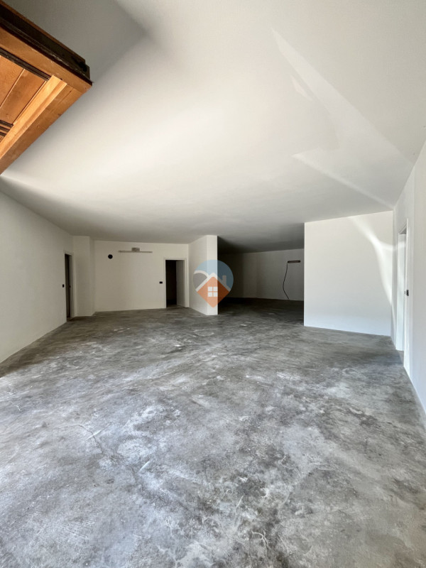 Foto appartamento in vendita a Brentonico (Trento)