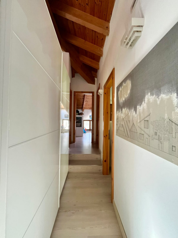 Foto porzione di casa in vendita a Ala (Trento)