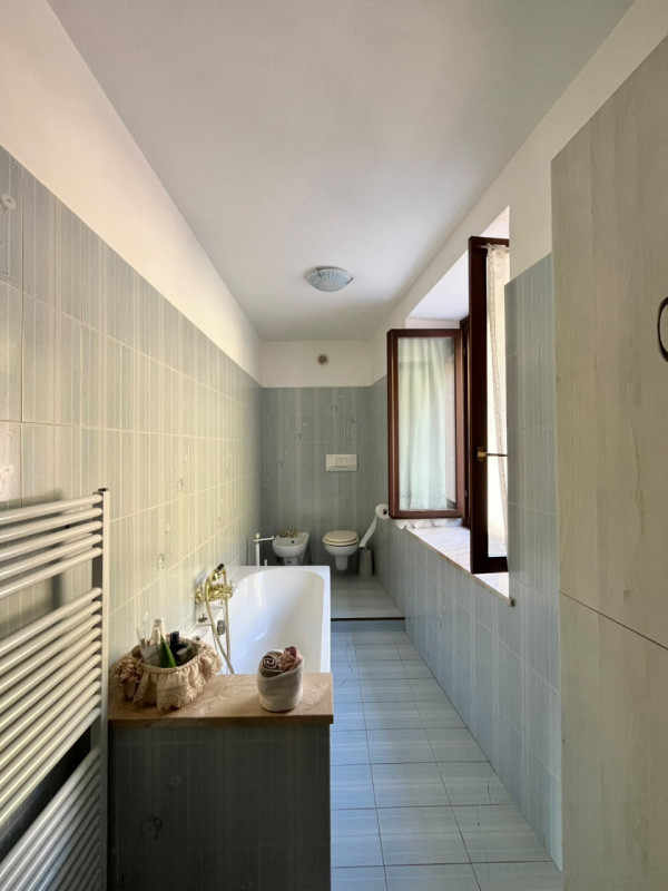 Foto appartamento in vendita a Ala (Trento)
