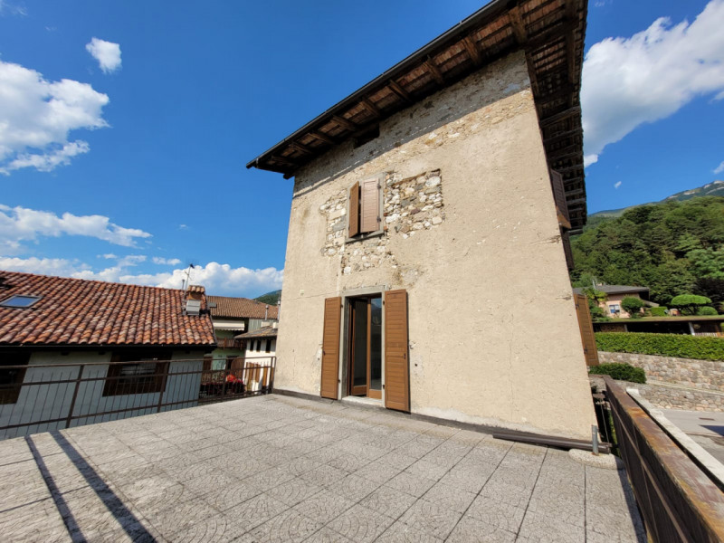 Foto casale/rustico in vendita a Cavedine (Trento)