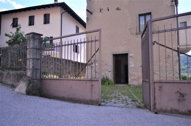Foto casale/rustico in vendita a Cavedine (Trento)