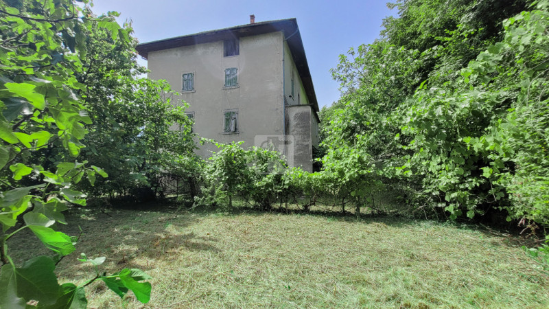 Foto villetta a schiera in vendita a Dro (Trento)