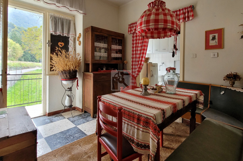 Foto appartamento in vendita a Cavedine (Trento)