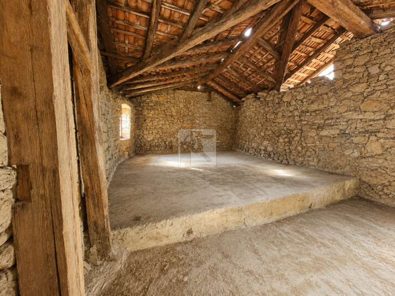 Foto casale/rustico in vendita a Cavedine (Trento)