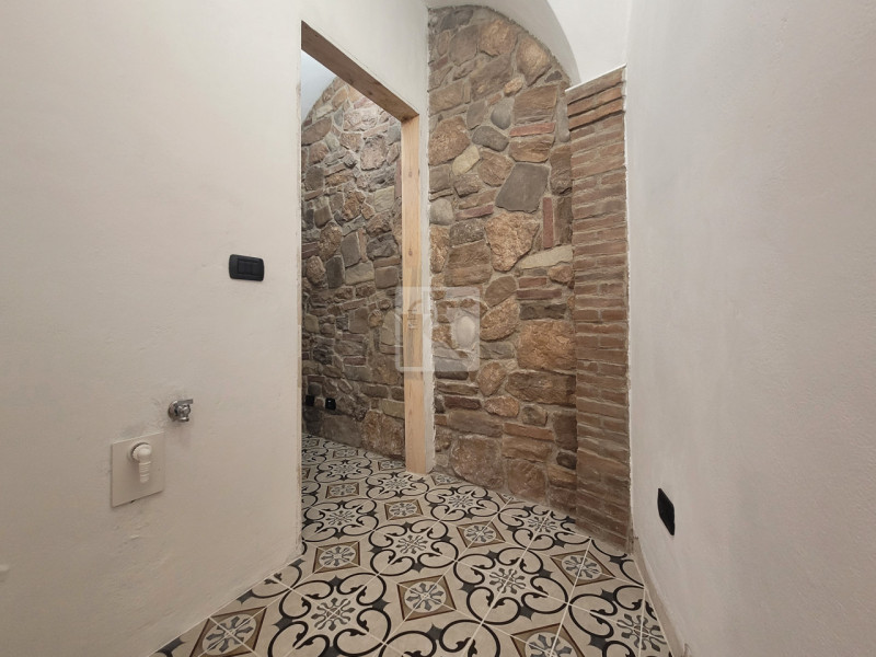 Foto appartamento in vendita a Dro (Trento)