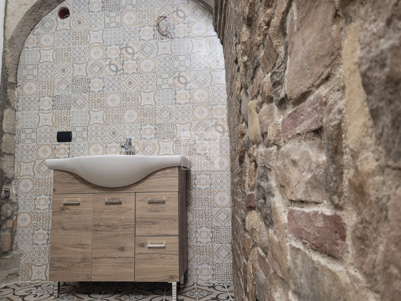 Foto appartamento in vendita a Dro (Trento)