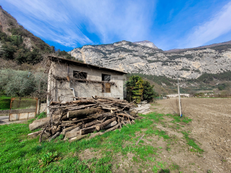 Foto casale/rustico in vendita a Dro (Trento)