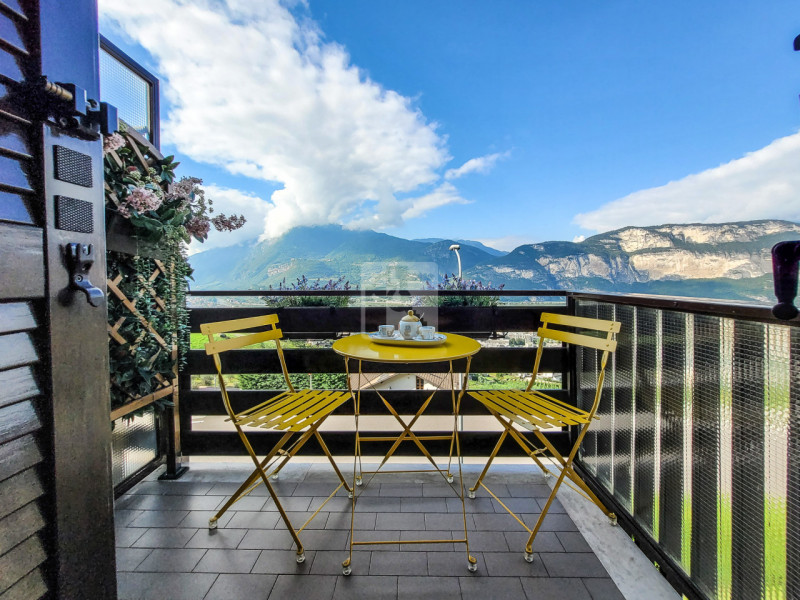 Foto appartamento in vendita a Trento (Trento)