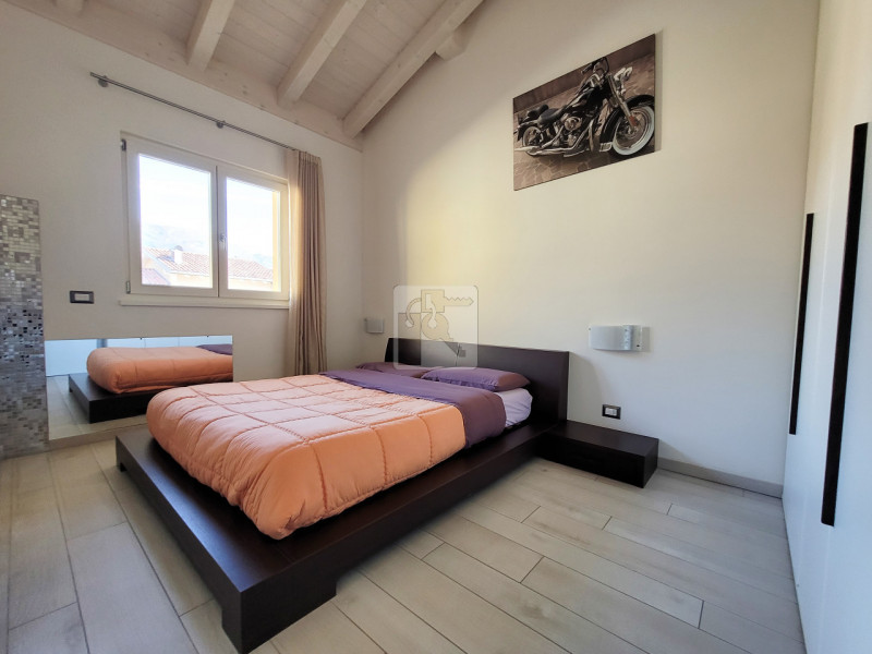 Foto appartamento in vendita a Dro (Trento)