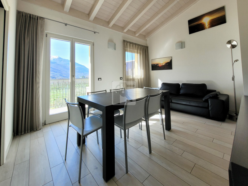 Foto appartamento in vendita a Dro (Trento)