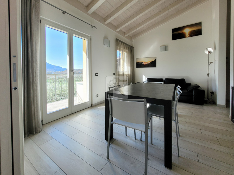 Foto appartamento in vendita a Dro (Trento)