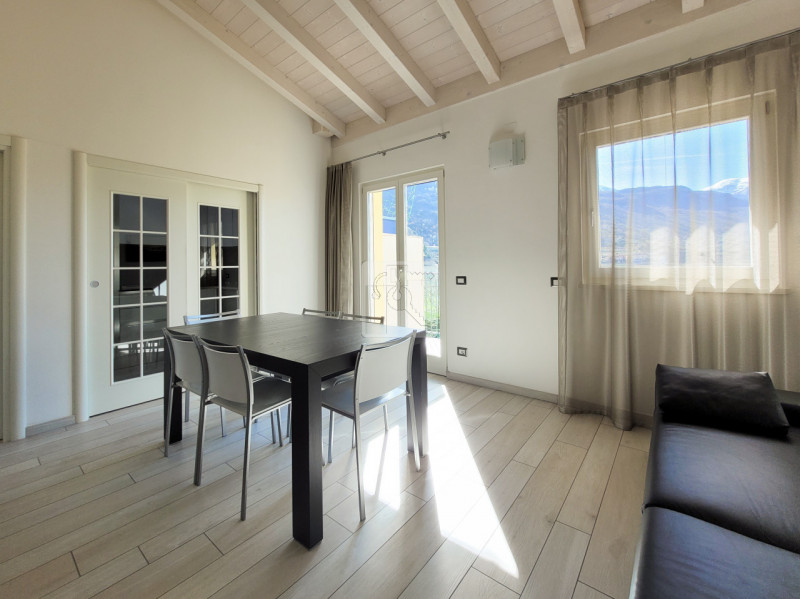 Foto appartamento in vendita a Dro (Trento)