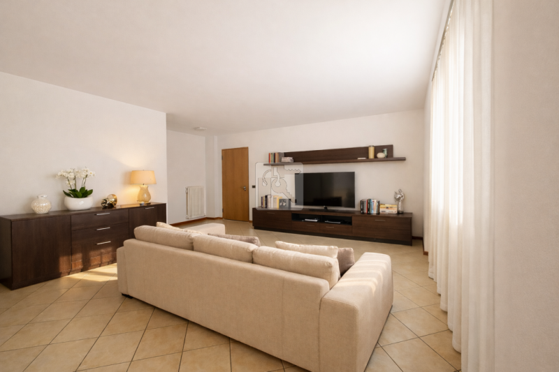 Foto appartamento in vendita a Dro (Trento)