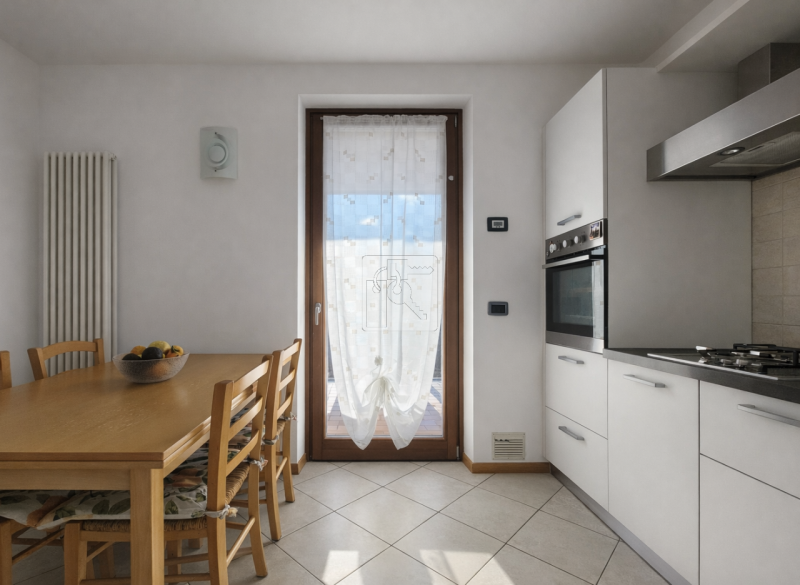 Foto appartamento in vendita a Dro (Trento)