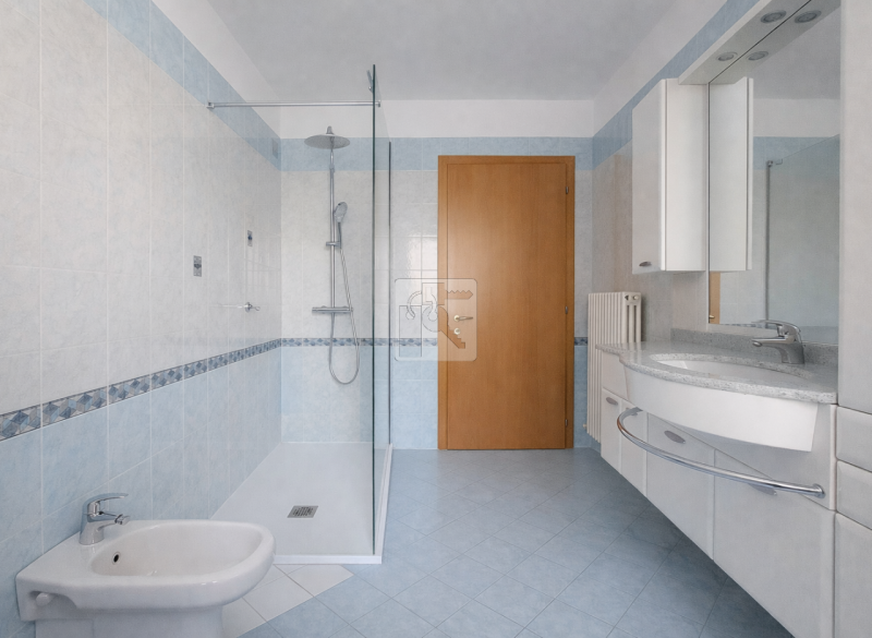 Foto appartamento in vendita a Dro (Trento)