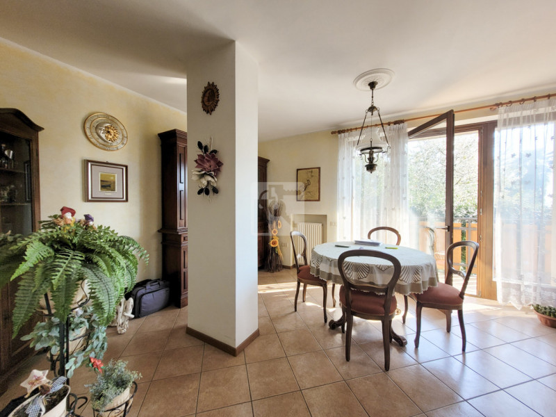 Foto villetta a schiera in vendita a Arco (Trento)