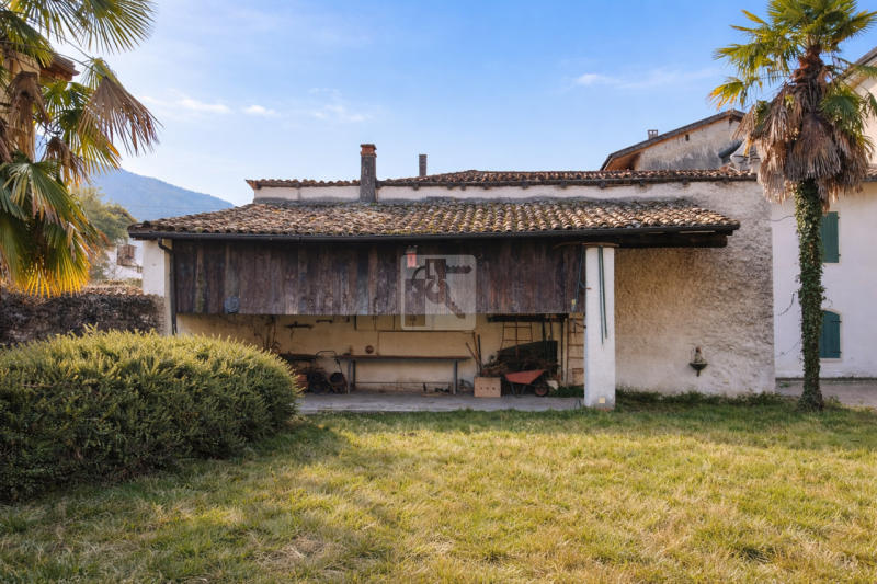 Foto casale/rustico in vendita a Dro (Trento)