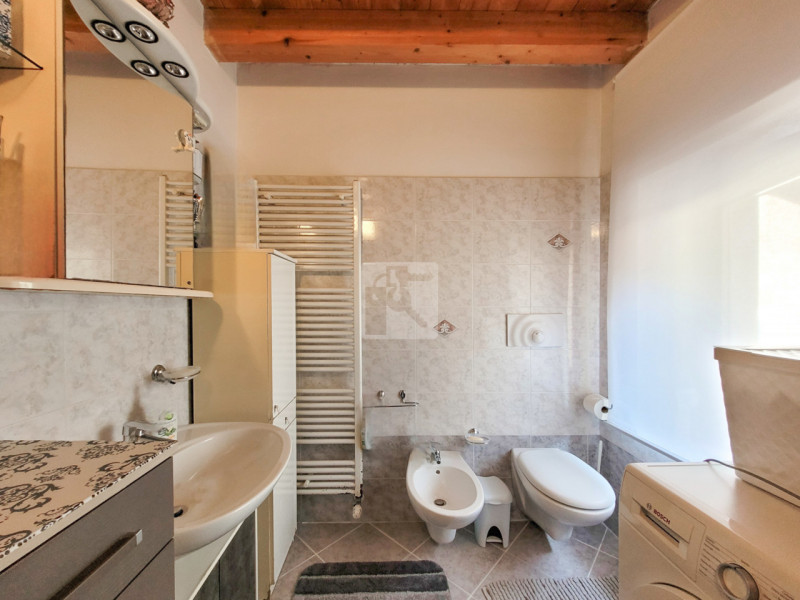 Foto appartamento in vendita a Arco (Trento)