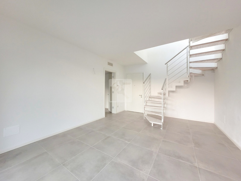 Foto appartamento in vendita a Arco (Trento)