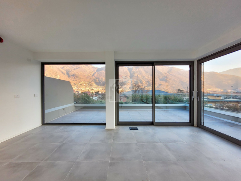 Foto appartamento in vendita a Arco (Trento)