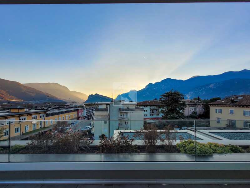 Foto appartamento in vendita a Arco (Trento)