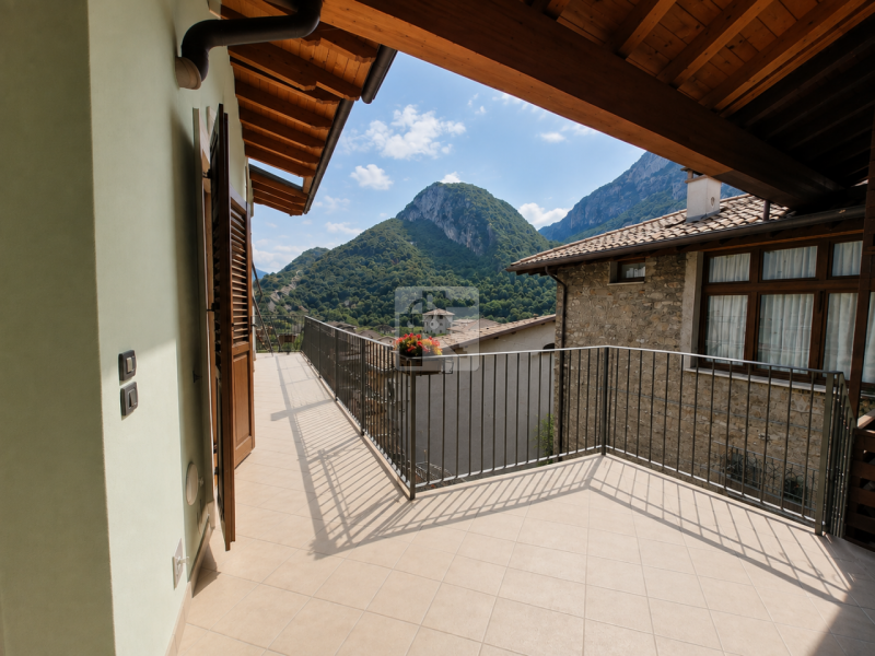 Foto appartamento in vendita a Dro (Trento)