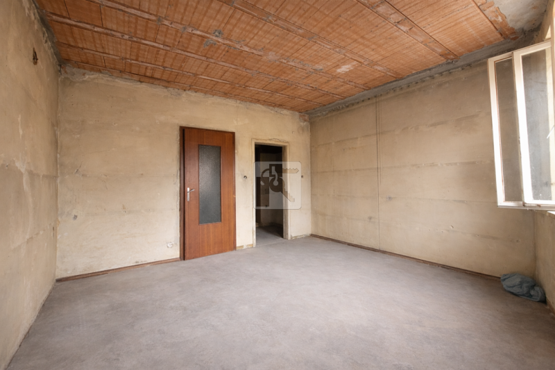 Foto appartamento in vendita a Tione di Trento (Trento)