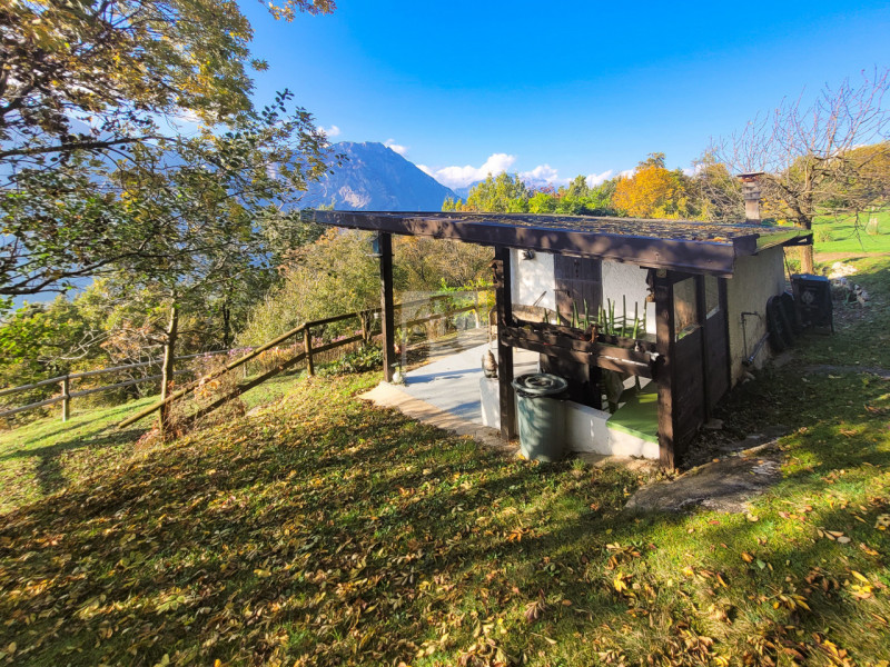 Foto casale/rustico in vendita a Cavedine (Trento)