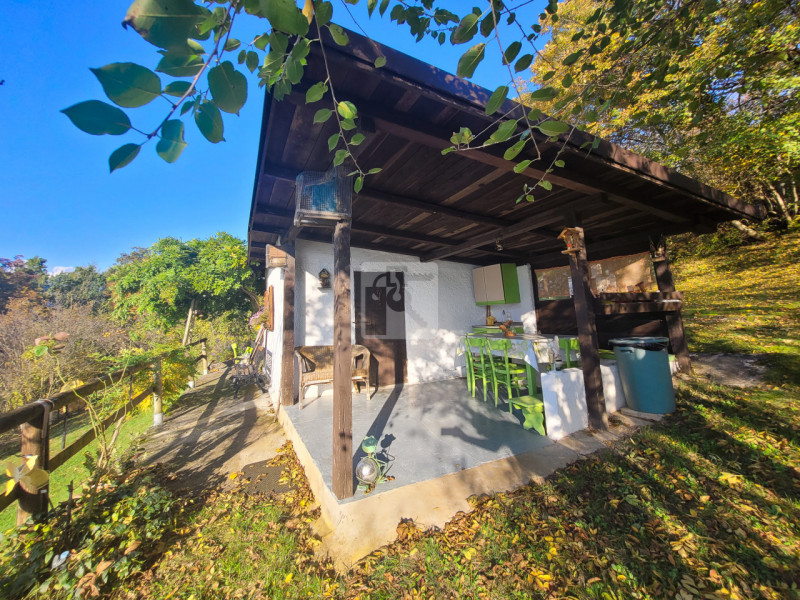 Foto casale/rustico in vendita a Cavedine (Trento)